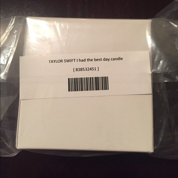 Taylor Swift Mother’s Day Candle - Picture 4 of 5